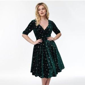 Unique Vintage Emerald Velvet & Starburst Delores Swing Dress